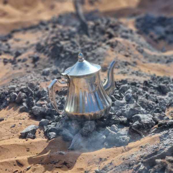 théière dans le désert